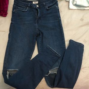 Dark wash high waisted jeans